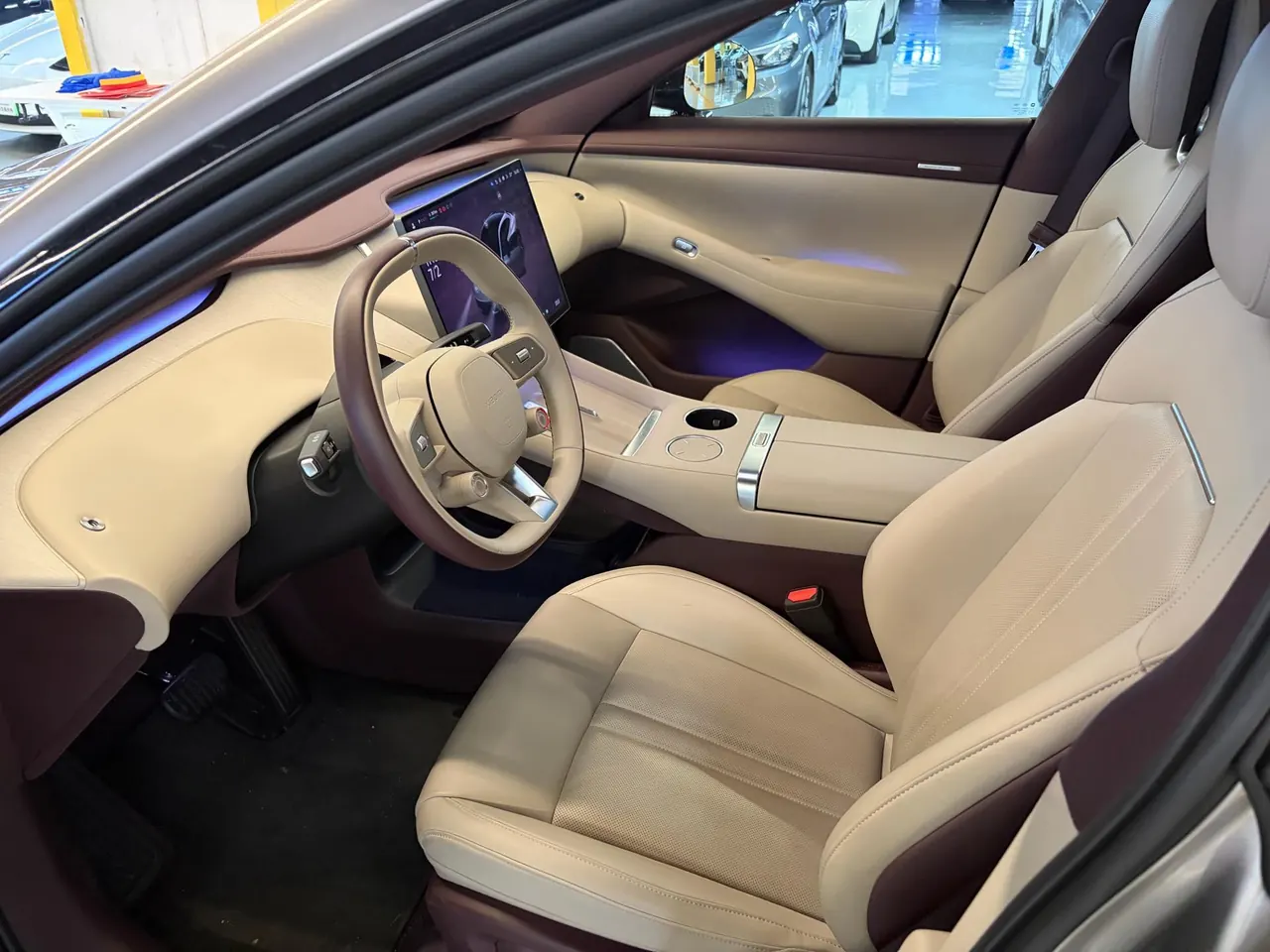 MI 2025 YU7 Long Endurance Rear Drive Automatic Gear 8