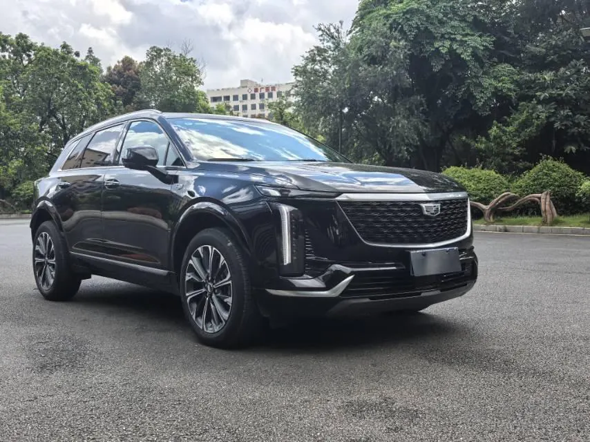 Cadillac 2026 XT5 48V 2.0T Metropolitan Automatic Gear - View 1