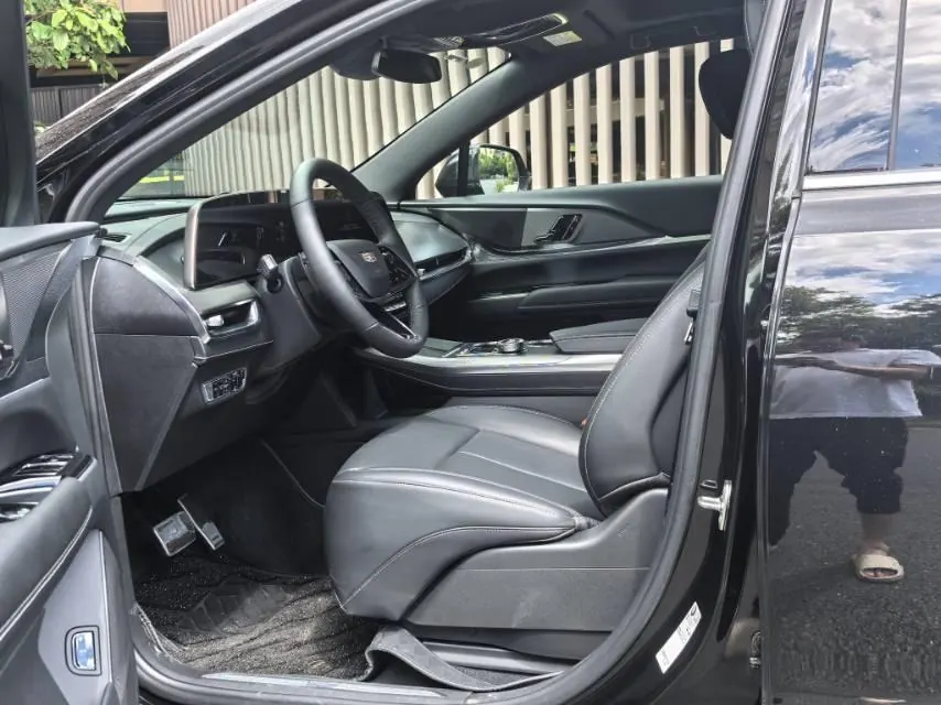Cadillac 2026 XT5 48V 2.0T Metropolitan Automatic Gear 3