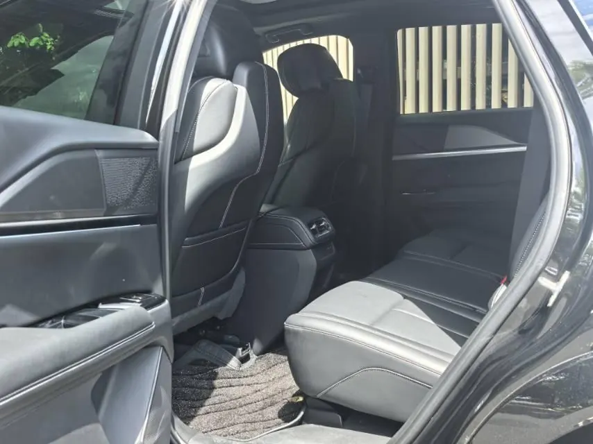Cadillac 2026 XT5 48V 2.0T Metropolitan Automatic Gear 4