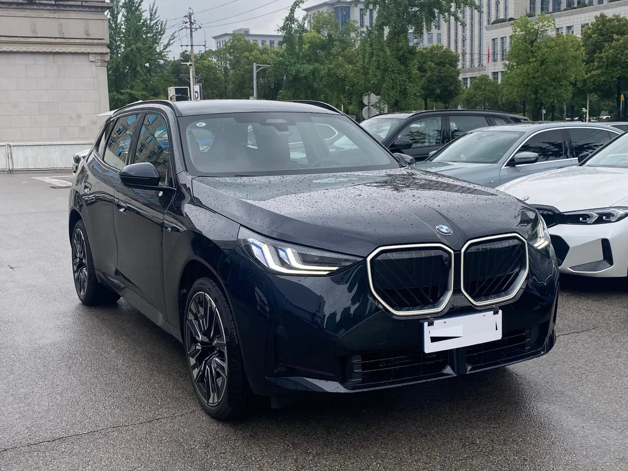 BMW 2026 X3 xDrive30L 2.0T exclusive m sports obsidian night suit automatic gear 3