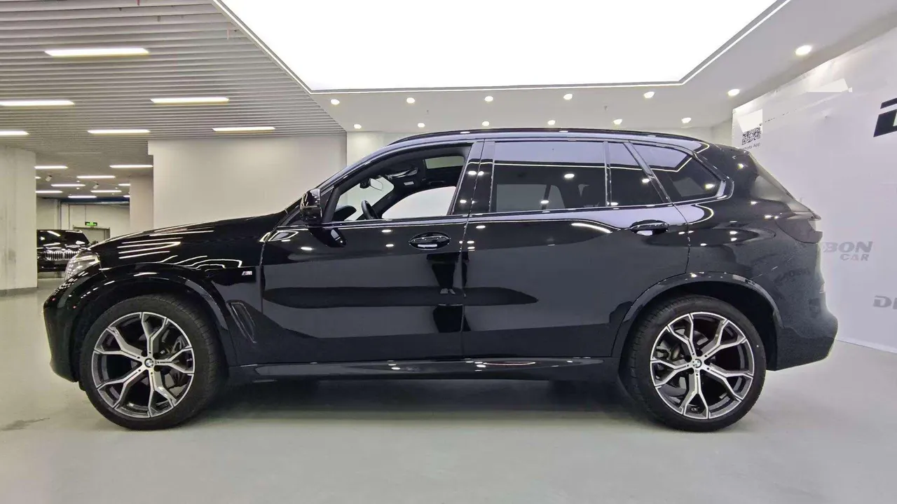 BMW 2022 X5 xDrive 40Li 48v 3.0T M sports suit automatic gear 8