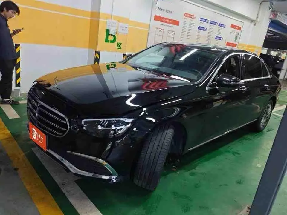 Mercedes Benz E-Class 2023 E 300 L 2.0T Fashion Automatic Gear - View 1