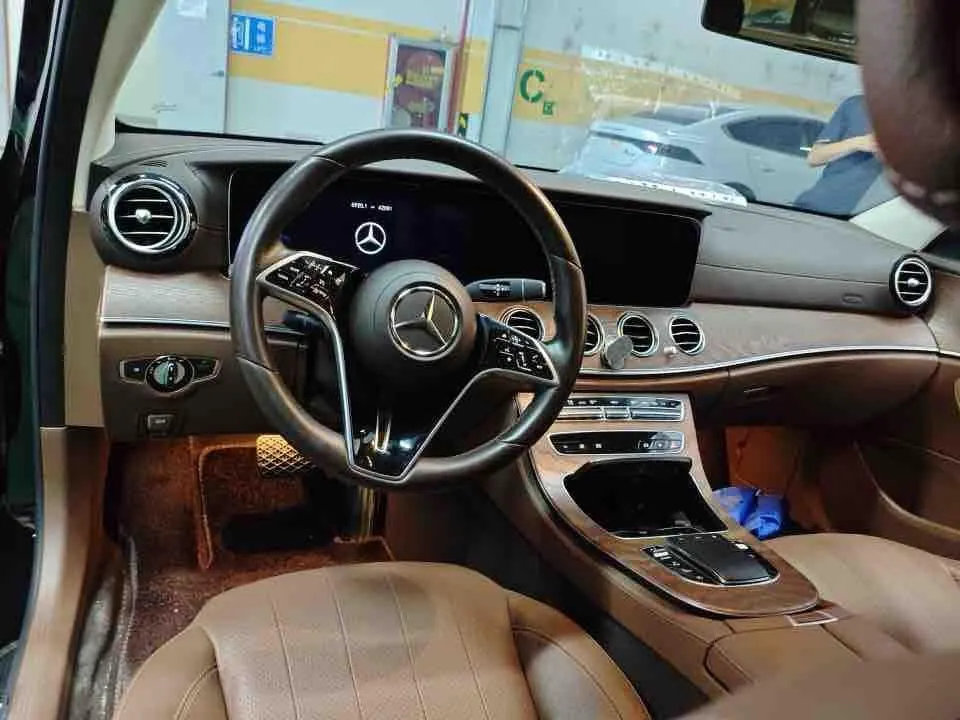 Mercedes Benz E-Class 2023 E 300 L 2.0T Fashion Automatic Gear 3