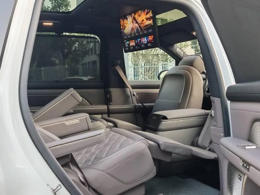 NIO 2026 ES8 6-seat executive deluxe automatic gear 5