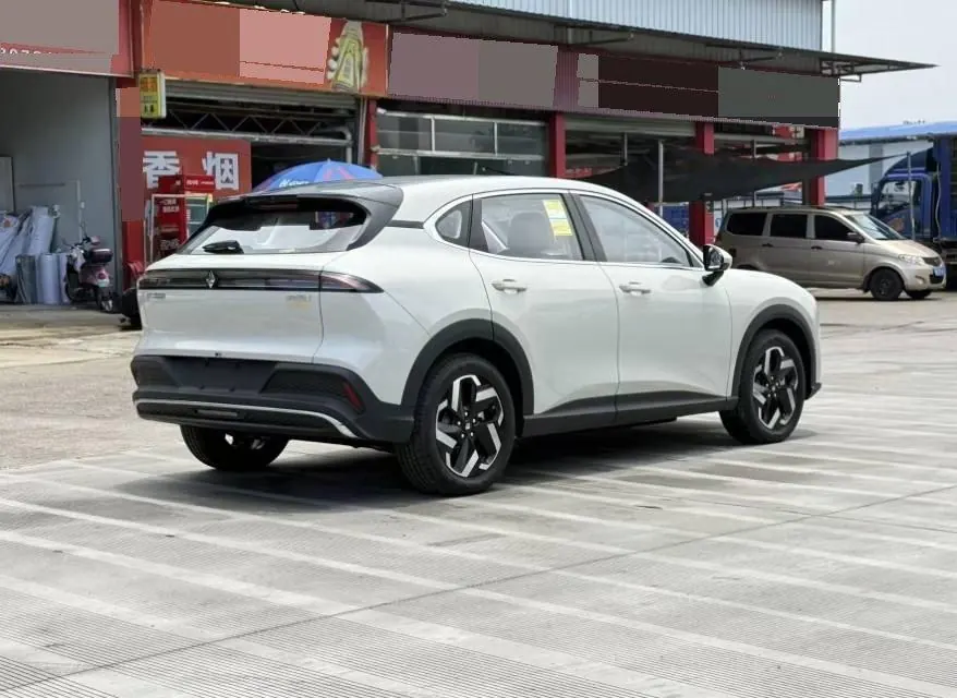 BaoJun 2026 Yunhai 600km Pure Electric Standard Edition Automatic Gear 4