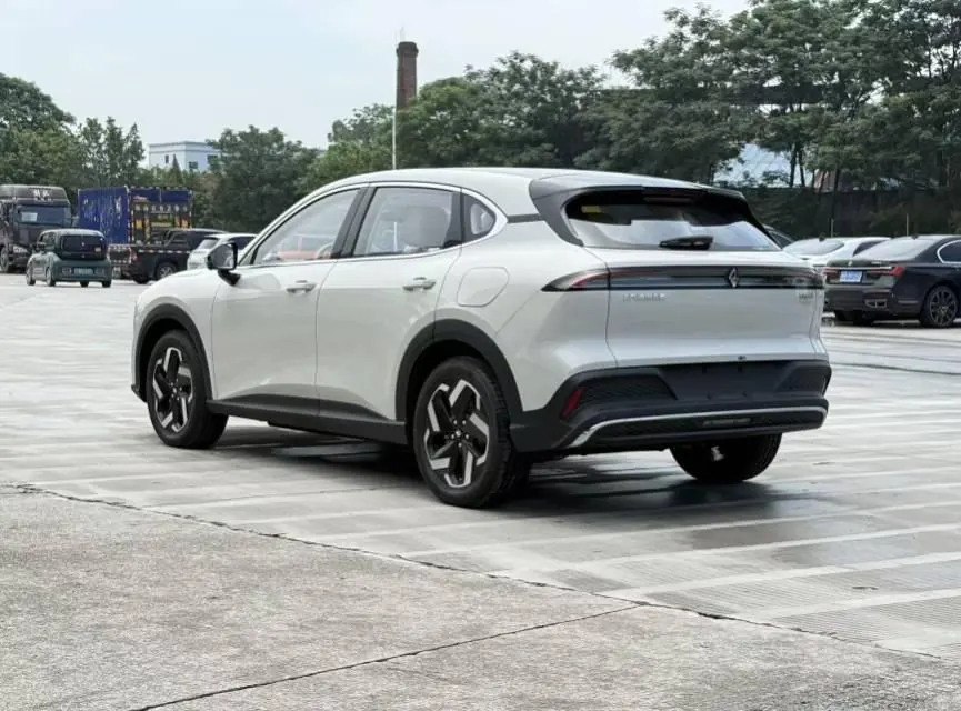 BaoJun 2026 Yunhai 600km Pure Electric Standard Edition Automatic Gear 6