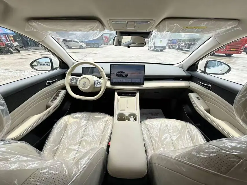 BaoJun 2026 Yunhai 600km Pure Electric Standard Edition Automatic Gear 9