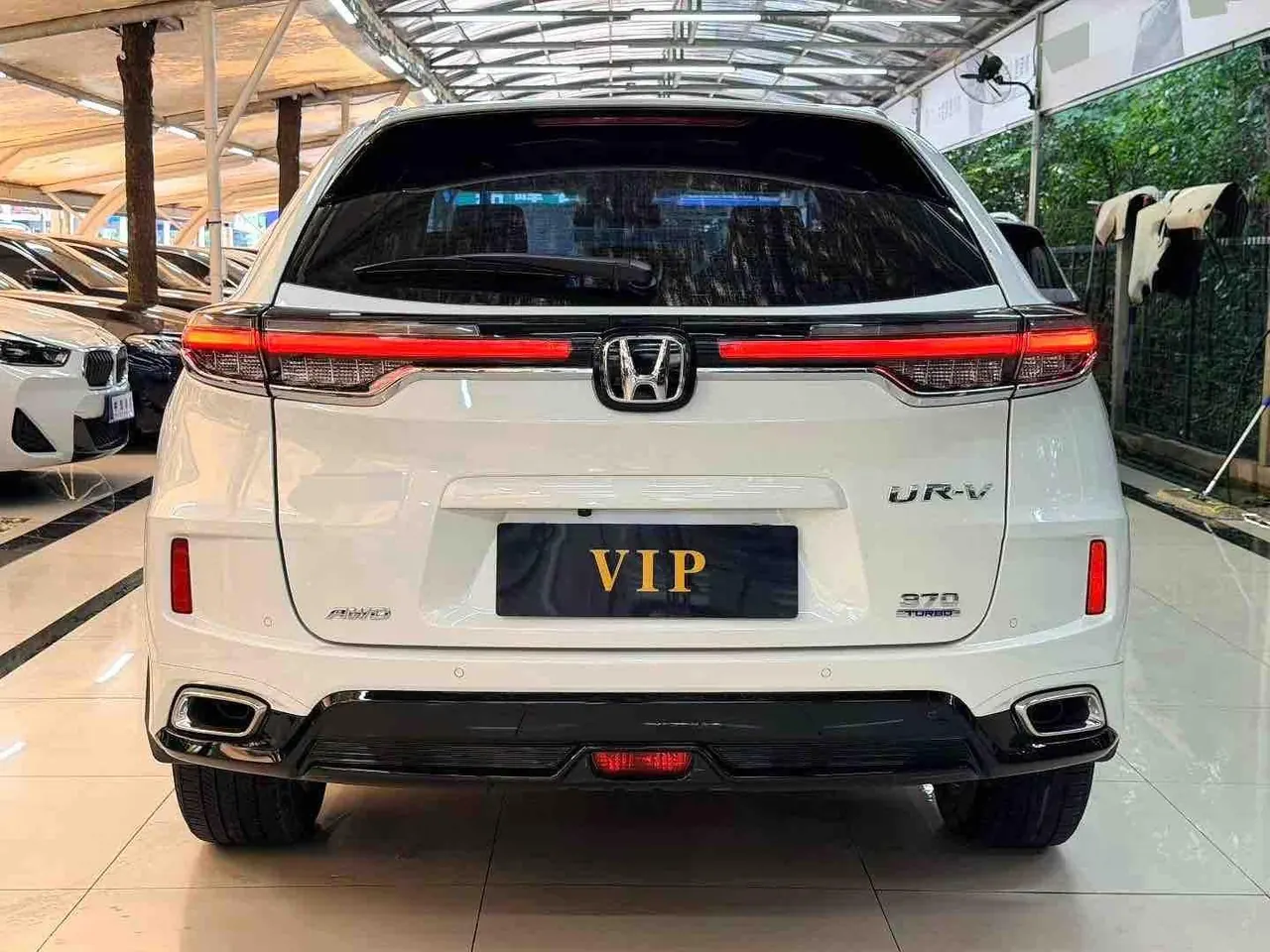 Honda 2020 UR-V 2.0T 370TURBO 4-wheel drive exclusive automatic gear 5