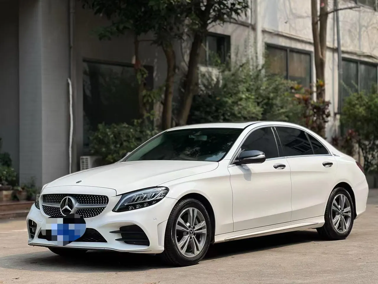Mercedes Benz Class C 2020 C 200 L 1.5T Fashion Sports Edition (Modified) Automatic Gear - View 1