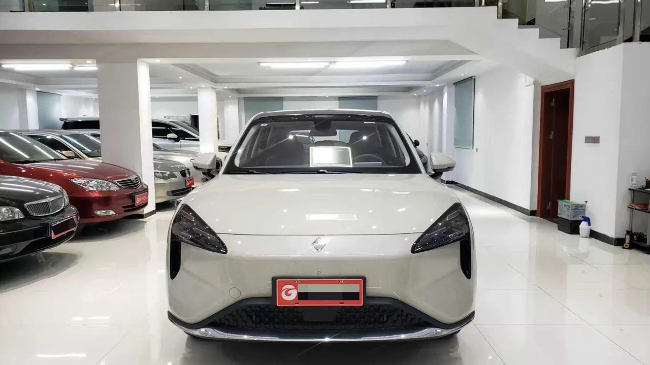 BaoJun 2026 E 6 500km Free Edition Automatic Gear 2