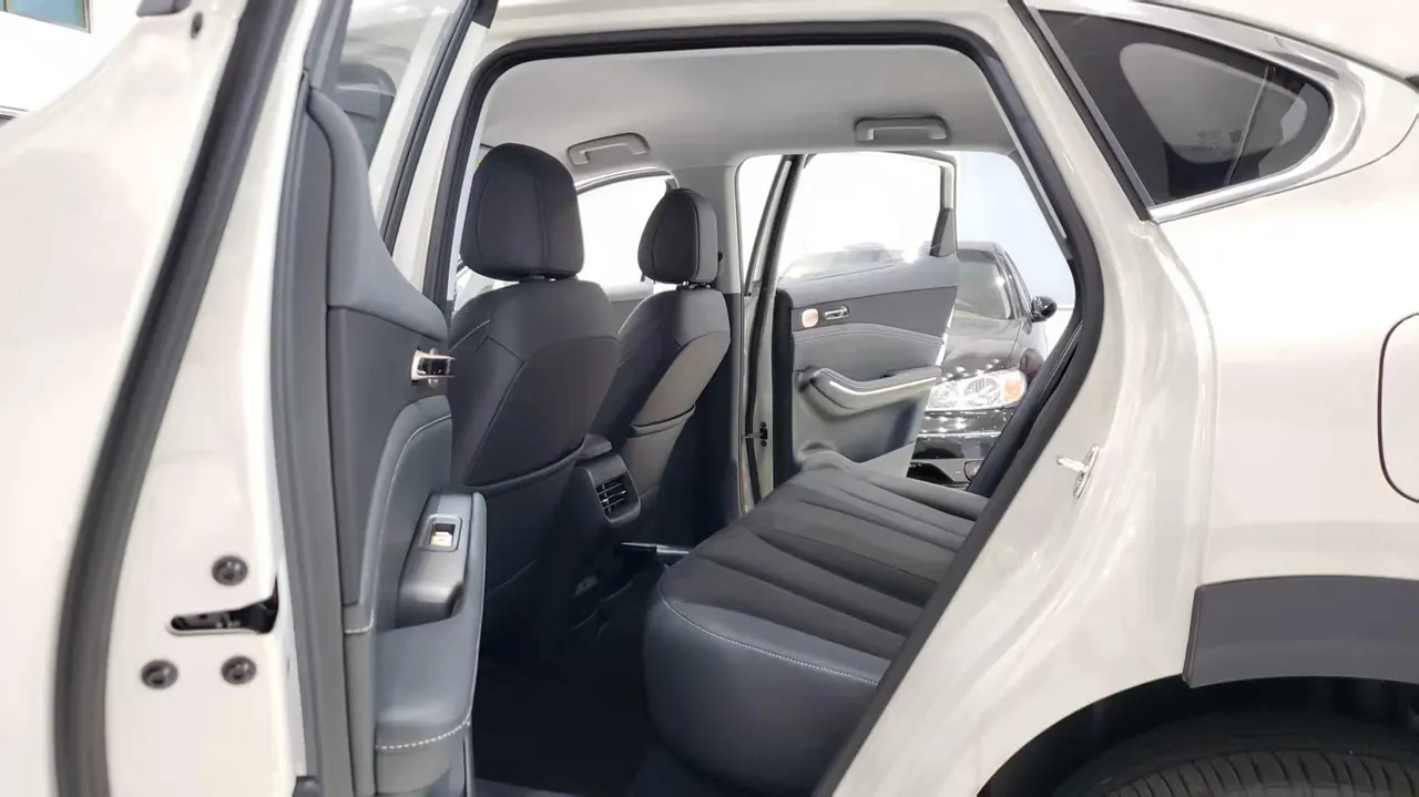 BaoJun 2026 E 6 500km Free Edition Automatic Gear 6