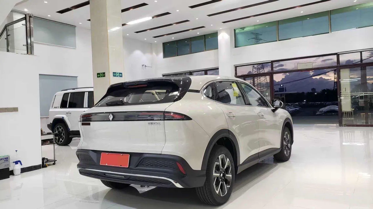 BaoJun 2026 E 6 500km Free Edition Automatic Gear 9