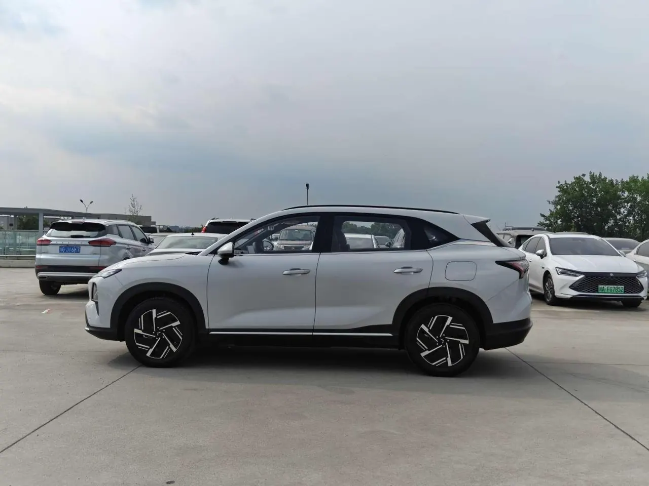 WuLing 2024 Starlight S 510km Flagship Automatic Transmission 3