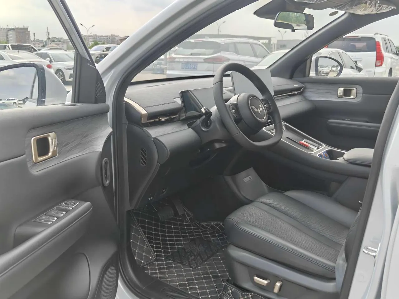 WuLing 2024 Starlight S 510km Flagship Automatic Transmission 4