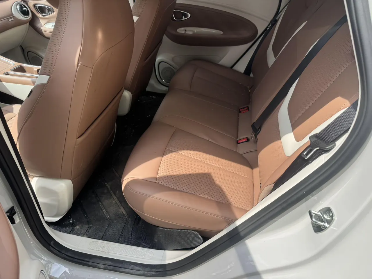 WuLing 2026 Plantronics Pro 330km Flagship Automatic 6