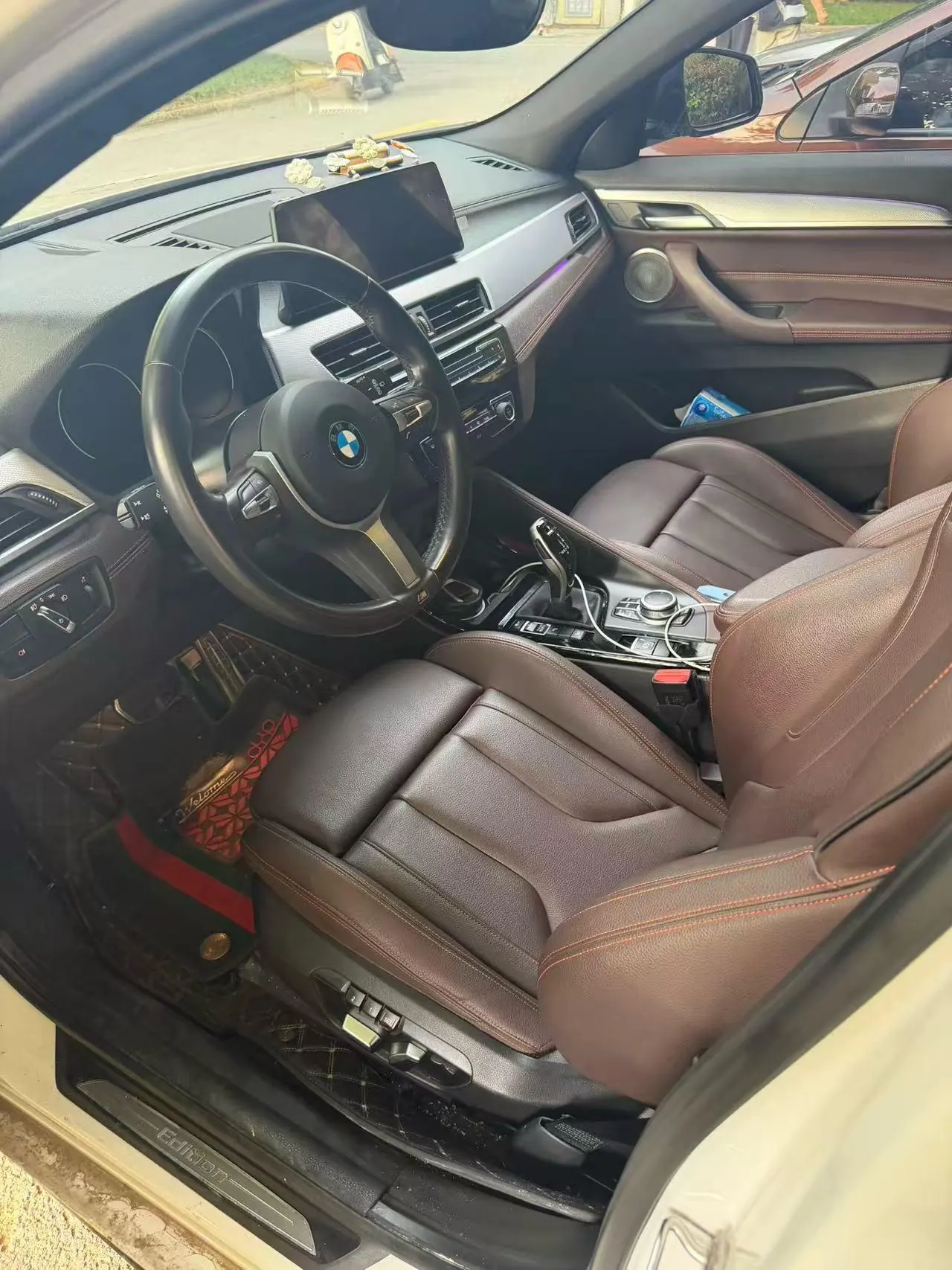 BMW 2021 X2 xDrive25i 2.0T Obsidian Night Edition (Changed) Automatic Gear 3