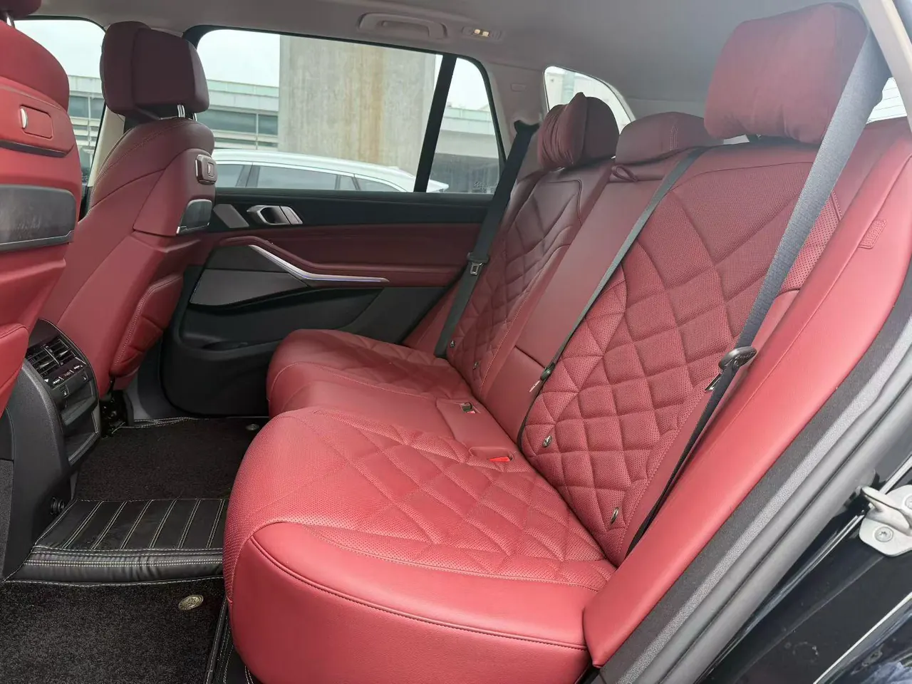BMW 2026 X5 xDrive30Li 48V 2.0T exclusive m sports obsidian night suit automatic gear 4