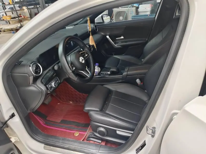 Mercedes Benz Class A 2022 A 200 L 1.3T Fashion (Change 3) Automatic 3