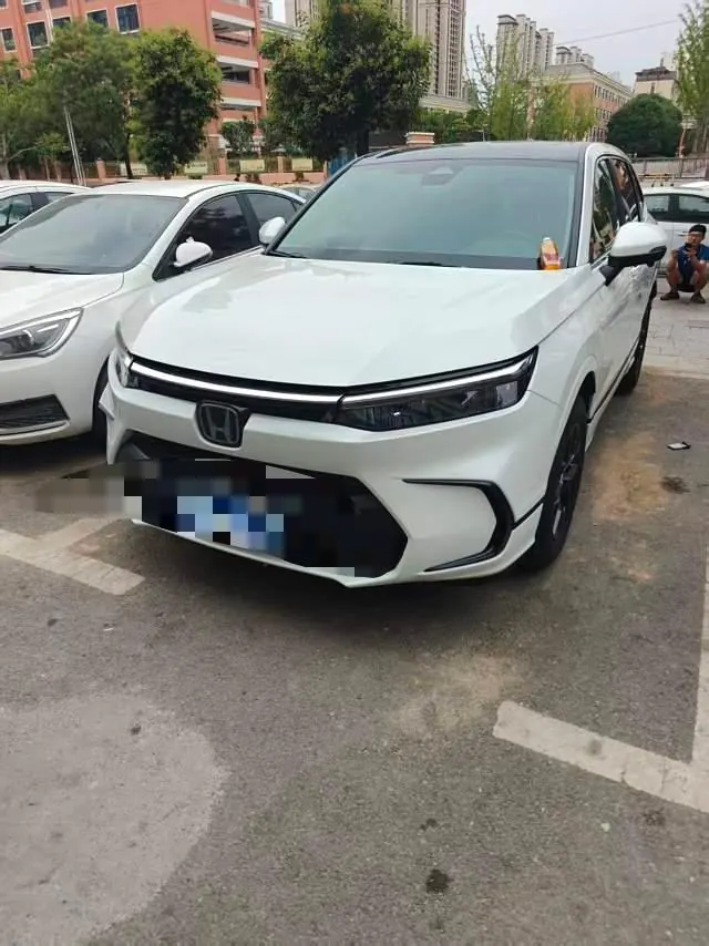 Honda 2025 Hao Ying 1.5T Stepless 240TURBO Two-Drive Deluxe Edition 5-seat Automatic Gear 4