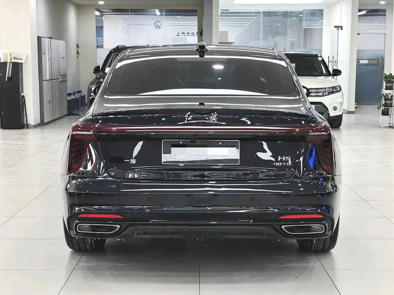 HongQi 2025 H5 2.0T Xuan Ying Edition Automatic Gear 10