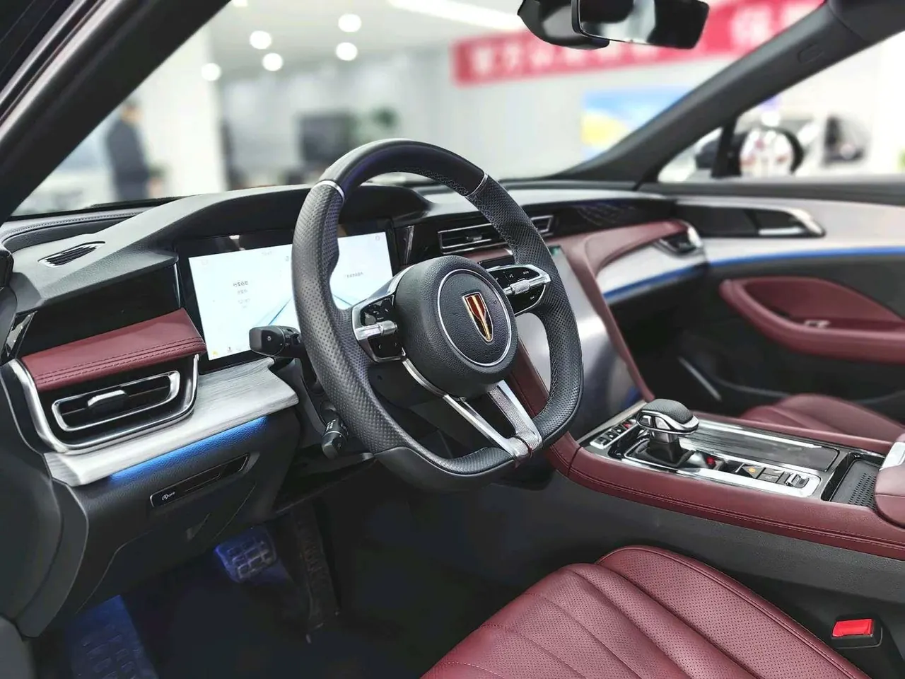 HongQi 2025 H5 2.0T Xuan Ying Edition Automatic Gear 7