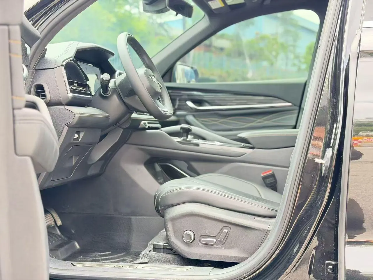 Geely 2023 XingyueL (Monjaro) 2.0TD high-power two-wheel drive flagship automatic transmission 2
