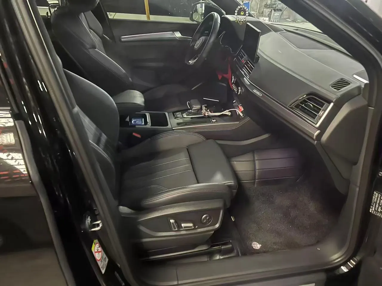 Audi 2024 Q5L 2.0TFSI 40TFSI luxury dynamic automatic 2