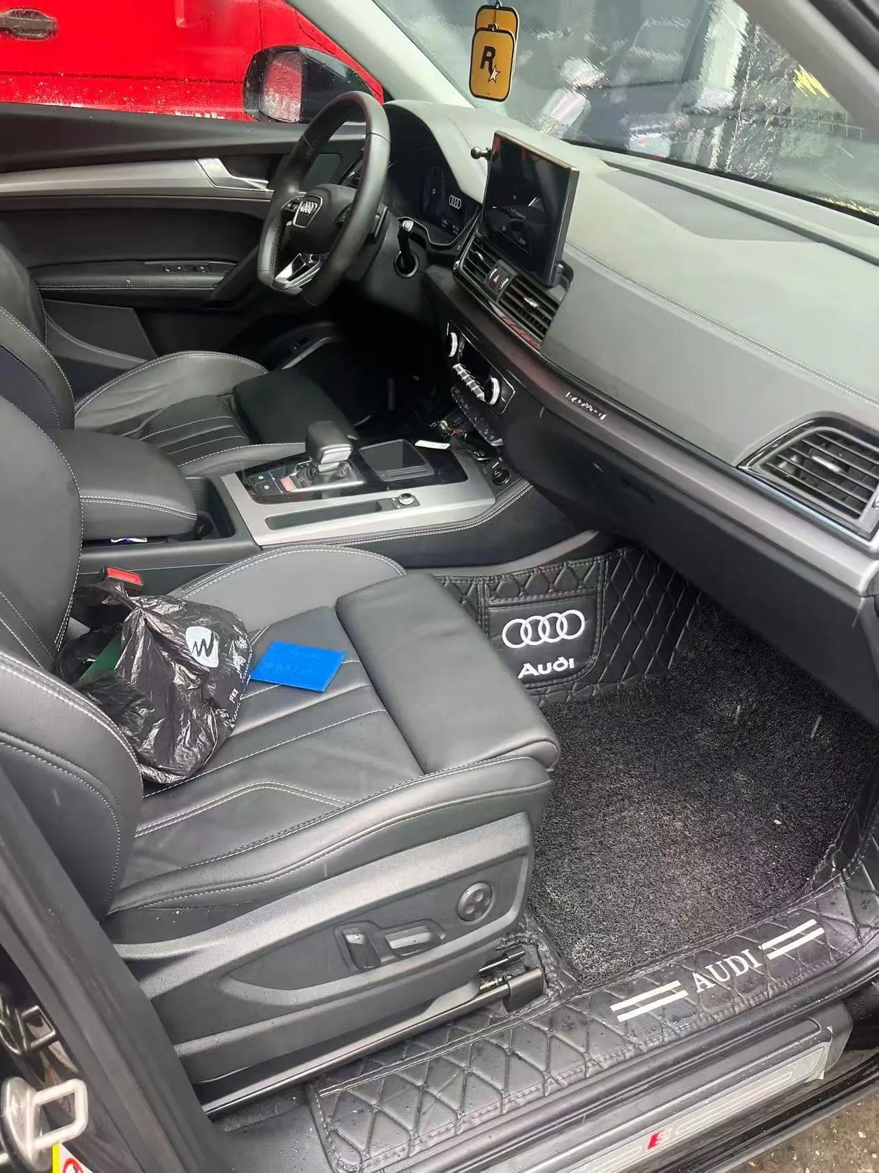 Audi 2024 Q5L 2.0TFSI 40TFSI luxury dynamic automatic 3