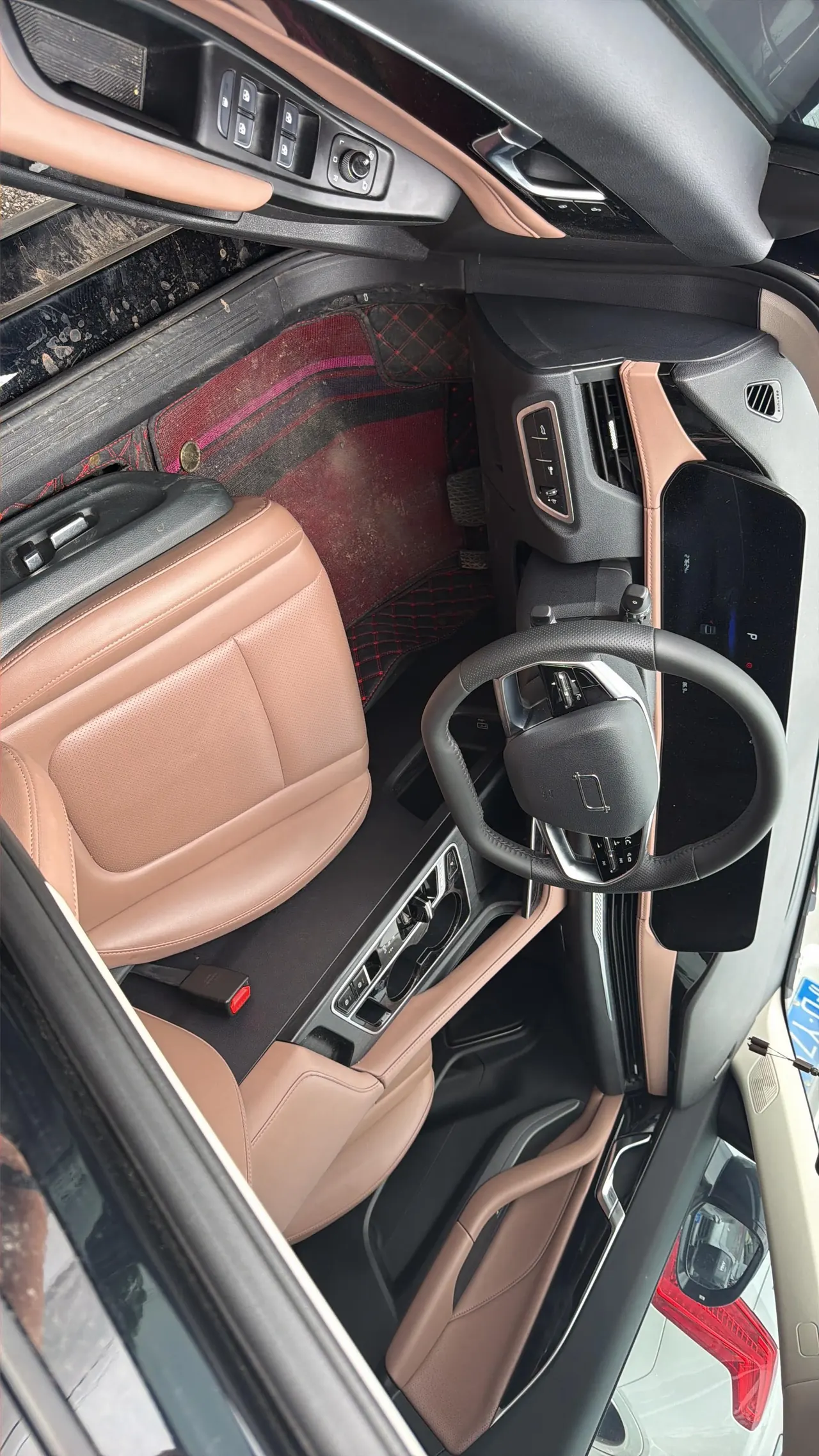 Bestune 2024 B70 1.5T Longteng Edition Leading Automatic Gear 4