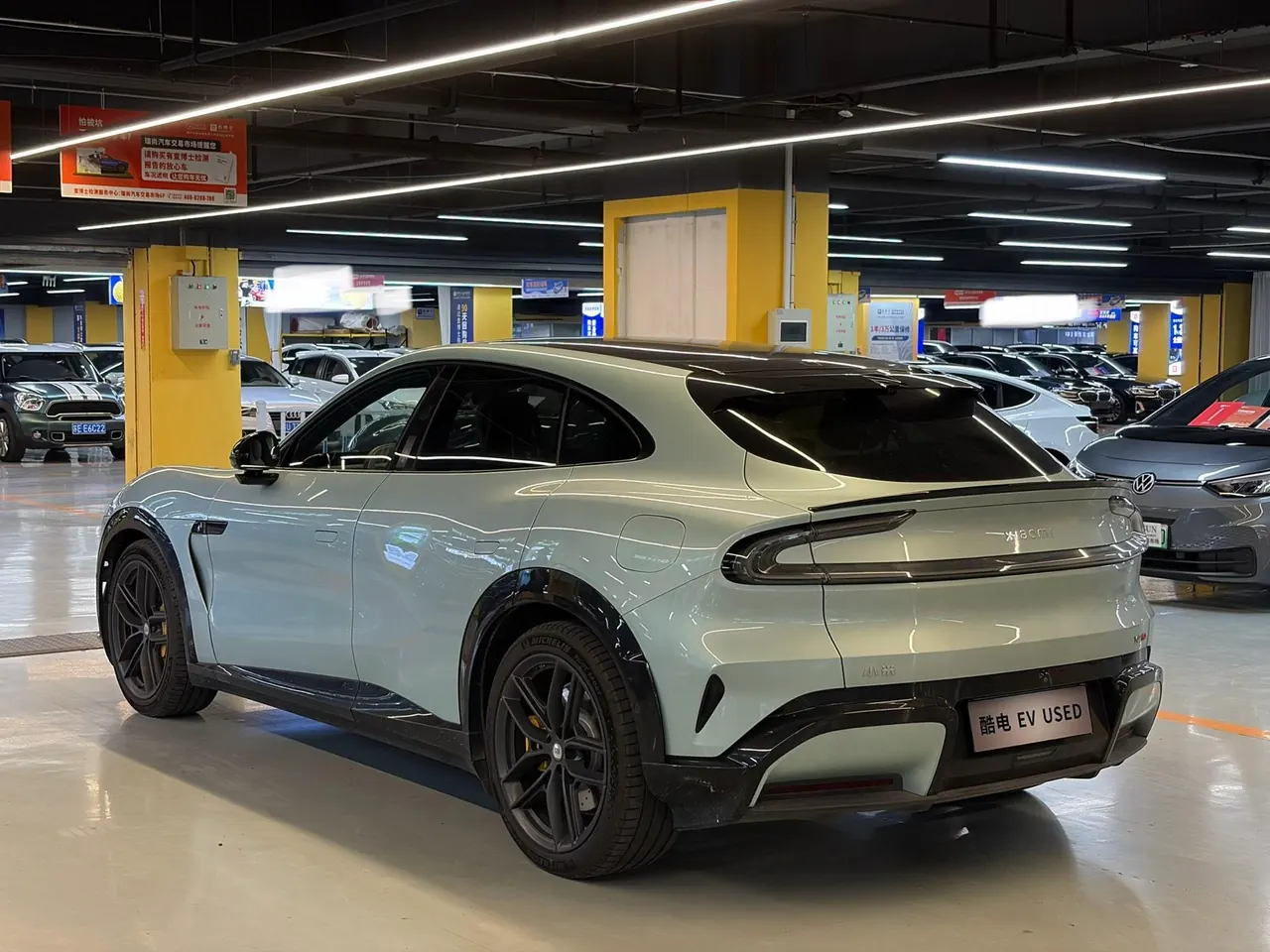 MI 2025 YU7 Long Endurance High Performance Four-wheel Drive Max Edition Automatic Gear 5