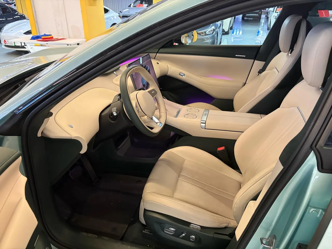 MI 2025 YU7 Long Endurance High Performance Four-wheel Drive Max Edition Automatic Gear 8