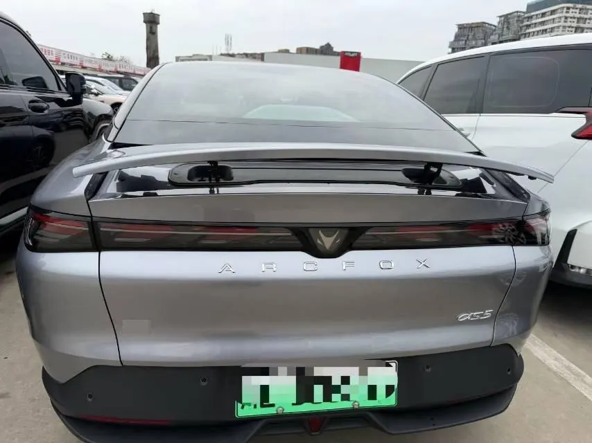 ARCFOX 2026 α S 5 630 yuan Environment Intelligence Edition 185kW Automatic Gear 5