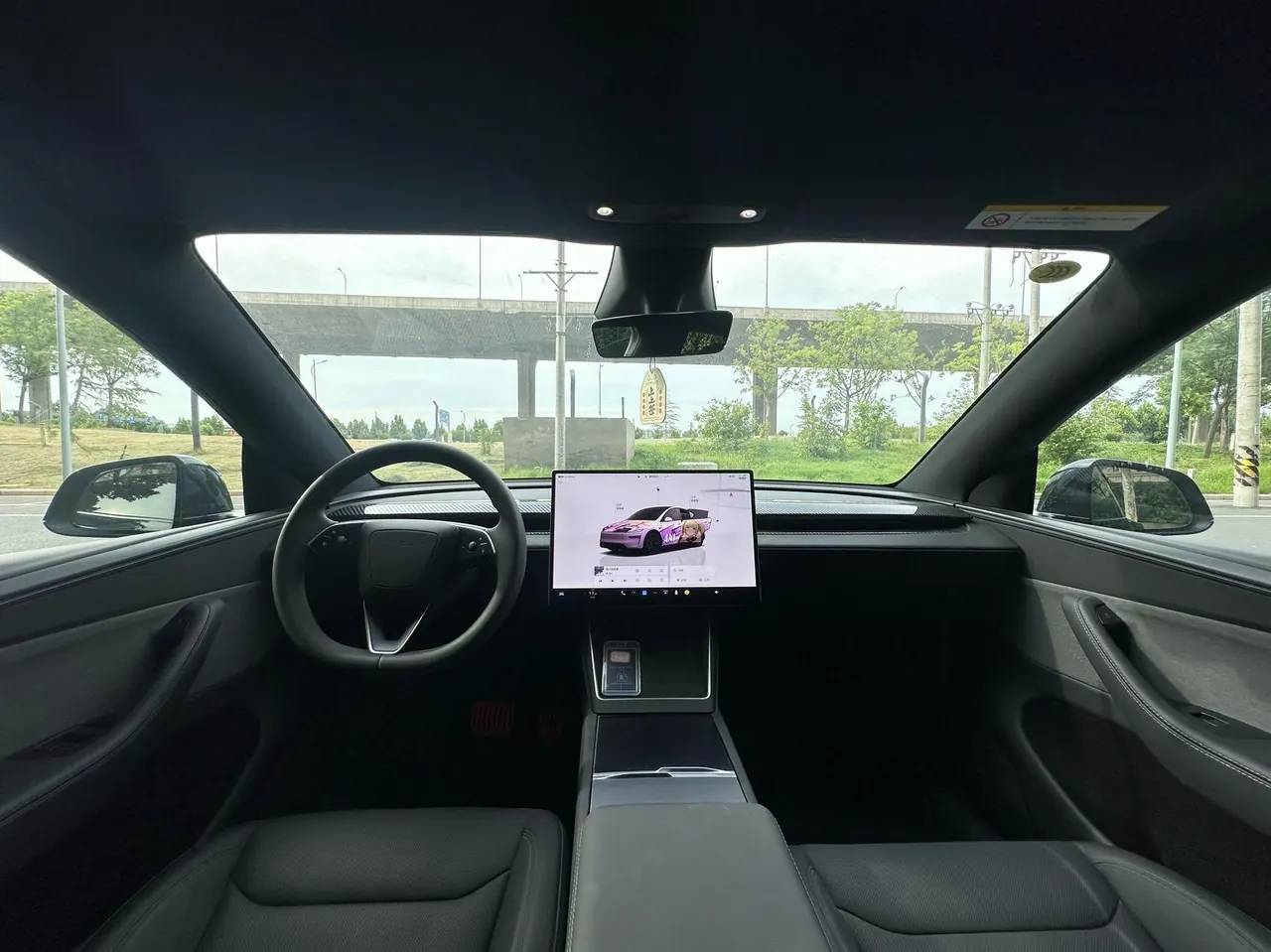 Tesla 2026 Model Y Rear-Wheel-Drive Automatic 8