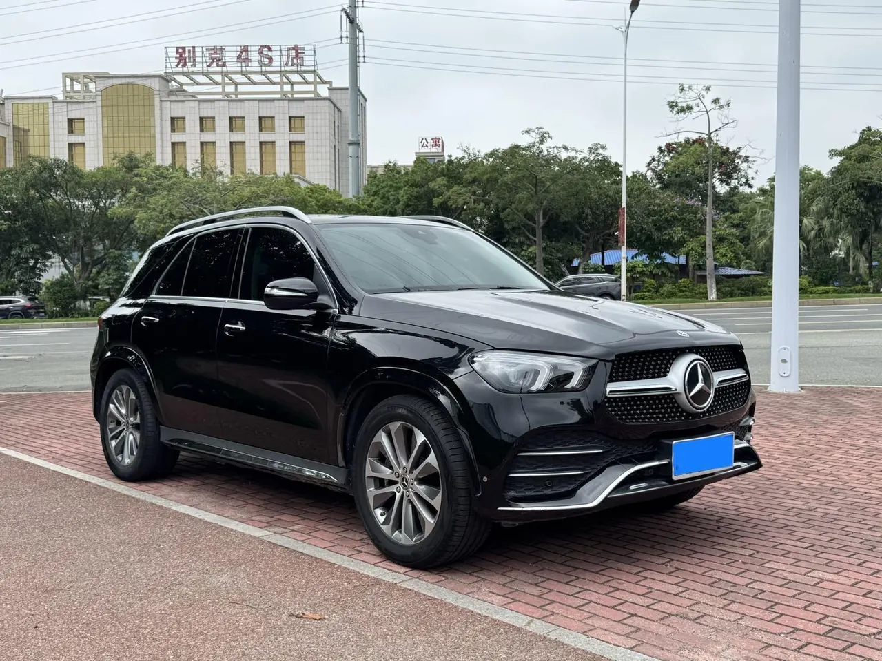 Mercedes Benz GLE (Imported) 2022 GLE 350 4MATIC 2.0T Fashion Automatic Gear 3