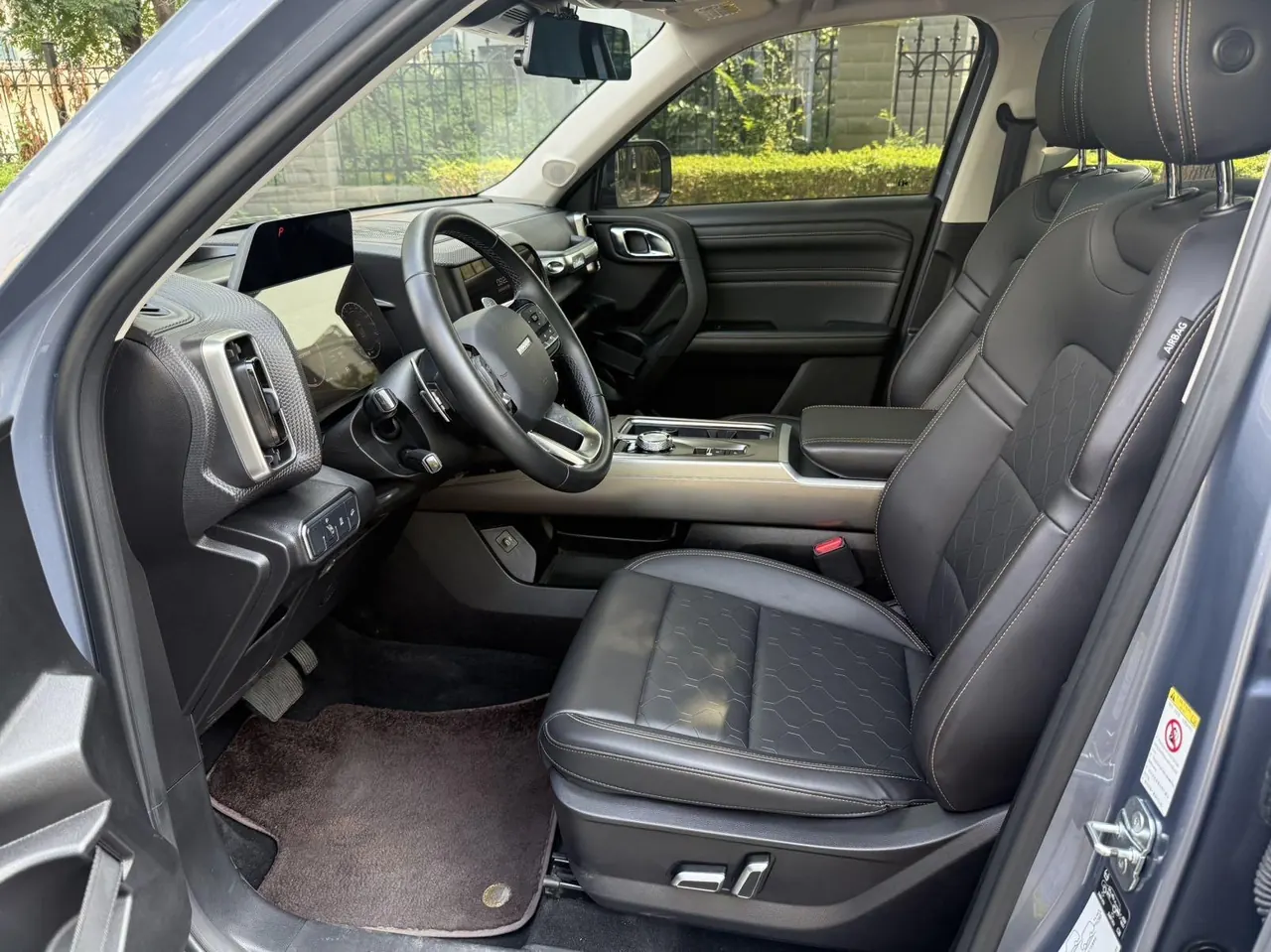 Haval 2024 big dog 1.5T Labrador version automatic gear 2