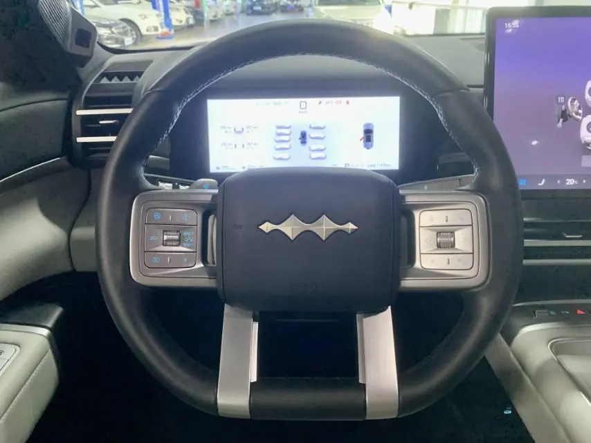 FangChengBao 2025 titanium 7 1.5T stepless 190KM four-wheel drive Ultra version of automatic gear 11