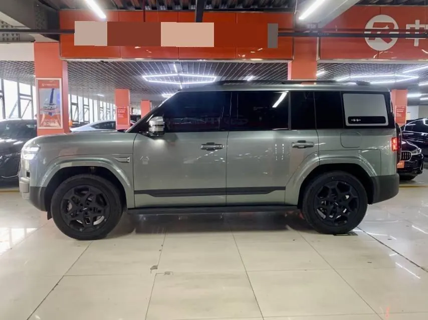 FangChengBao 2025 titanium 7 1.5T stepless 190KM four-wheel drive Ultra version of automatic gear 2