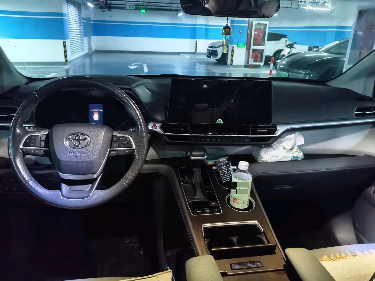 Toyota 2023 Grevia HYBRID 2.5 Stepless Premium PLUS Edition Automatic Gear 4