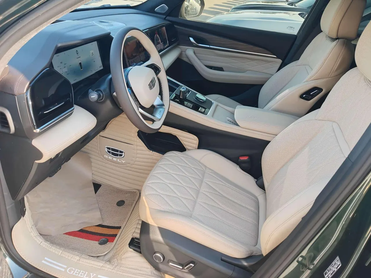 Geely 2025 XingyueL (Monjaro) 2.0TD Oriental Yao Star-Gazing Edition Automatic Transmission 3