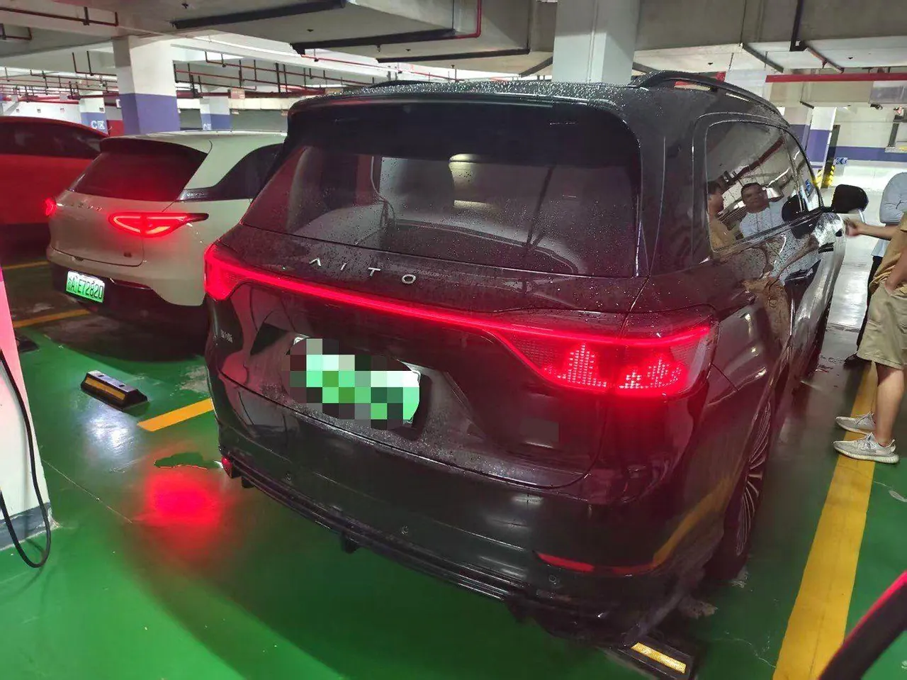AITO 2024 AITO M9 extended range Ultra 42kWh automatic gear 5