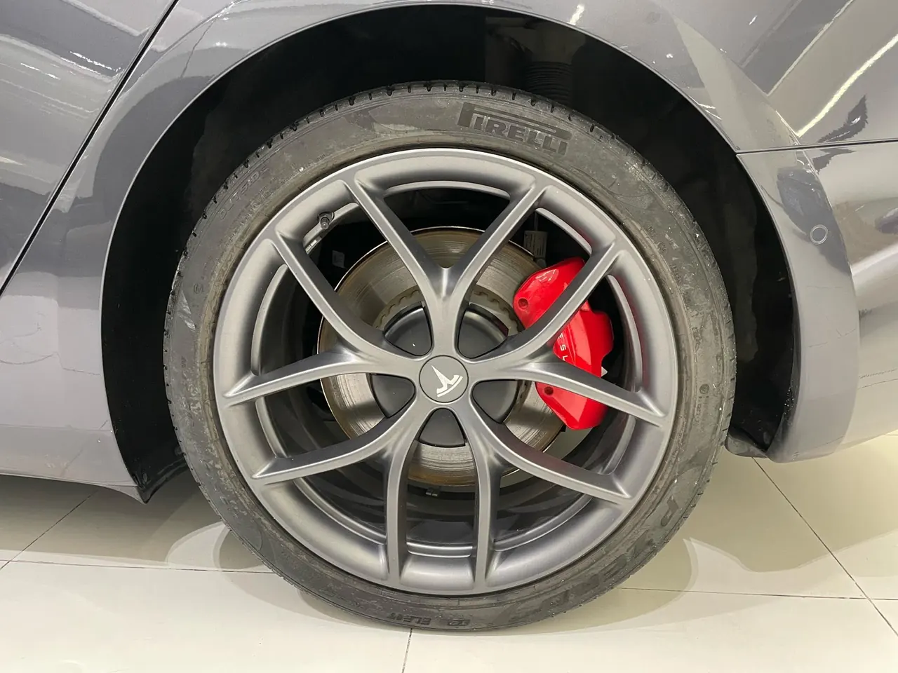 Tesla 2022 Model 3 Performance high-performance all-wheel drive automatic transmission 12