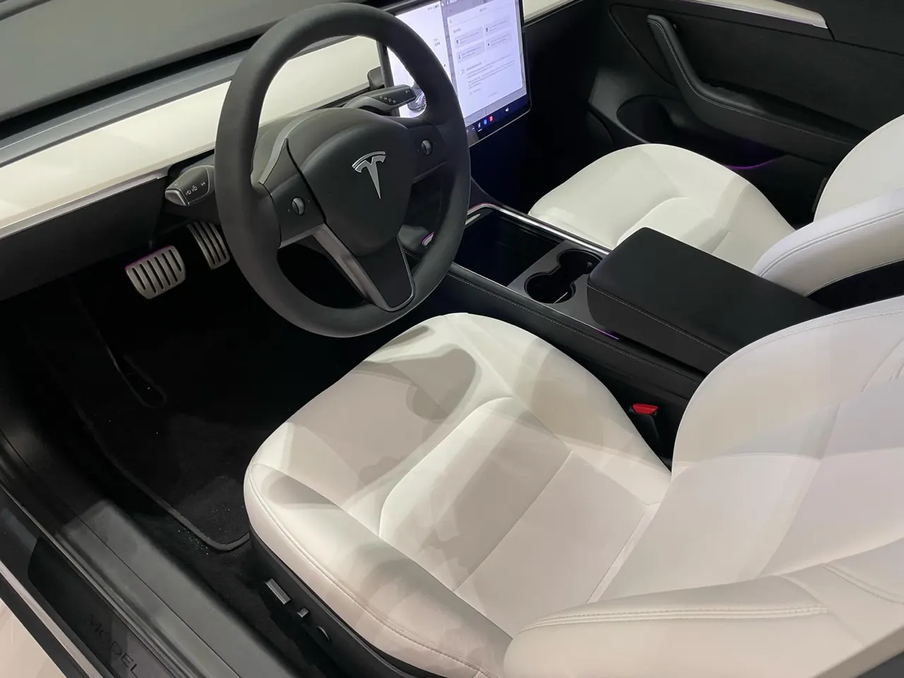 Tesla 2022 Model 3 Performance high-performance all-wheel drive automatic transmission 8