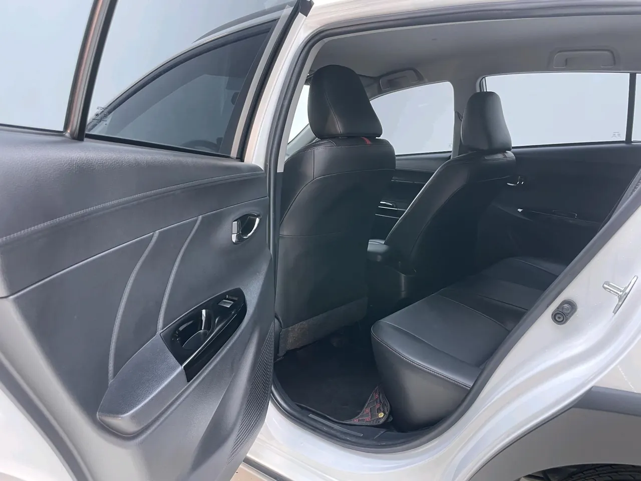 Toyota yaris 2022 YARiS L to dazzle 1.5 stepless luxury PLUS version of automatic gear 5