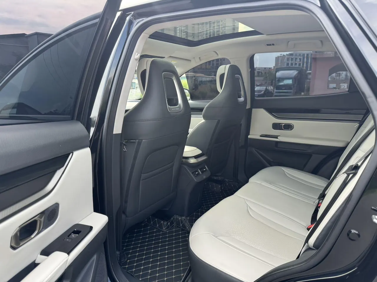 Jetour 2022 Great Sage 1.6T King SPORT Automatic Gear 8