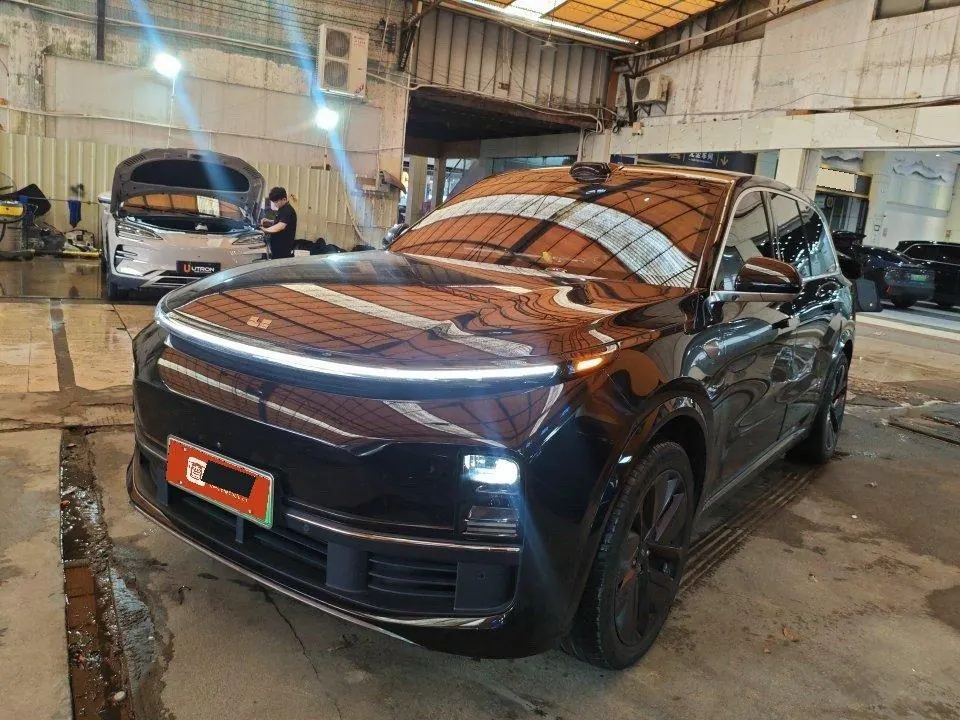 Li 2022 L9 1.5T Max Edition Automatic Gear - View 1