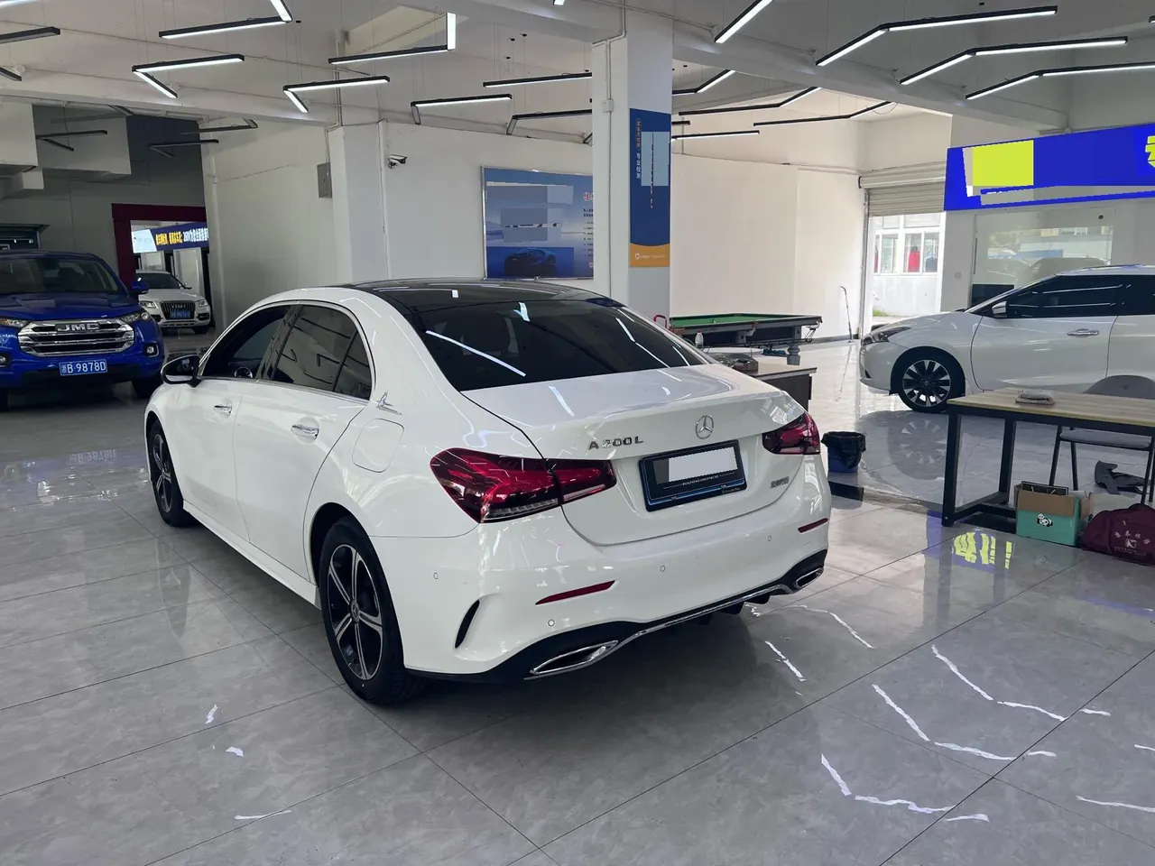 Mercedes Benz Class A 2022 A 200 L 1.3T Dynamic Automatic 4