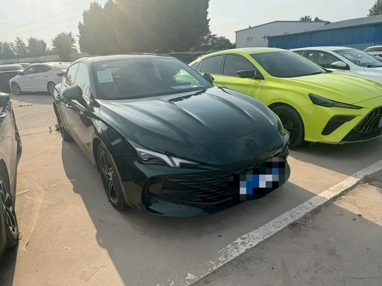 MG 2025 MG7 1.5T 300 Deluxe Edition Automatic Gear 3
