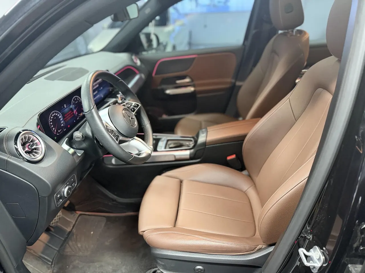 Mercedes Benz 2024 GLB 220 48V 2.0T Dynamic Automatic 7