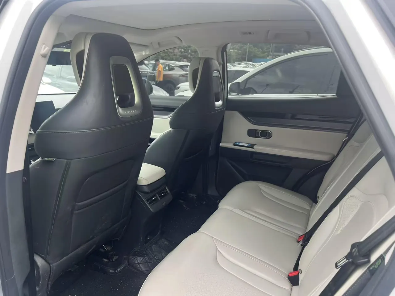 Jetour 2023 Dasheng 1.5T Xingyao PRO automatic gear 3